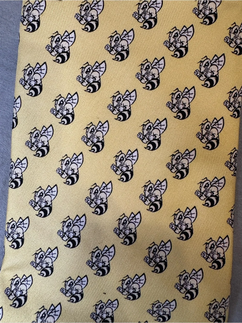 Yellow Hornet Patterned Men's Tie - Classic Bright Dress Tie